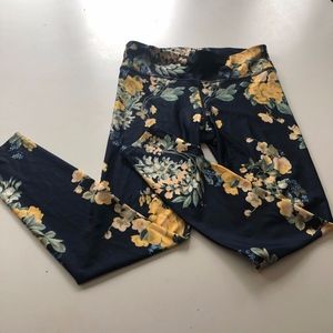 JoyLab Floral print Leggings size medium